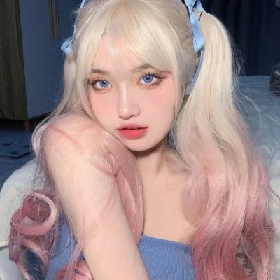 穿成炮灰女配，蔺总全家有救了