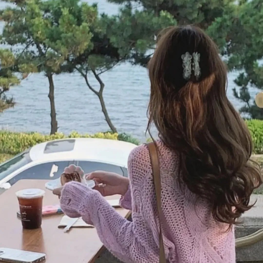 想吃掉我的非人少女